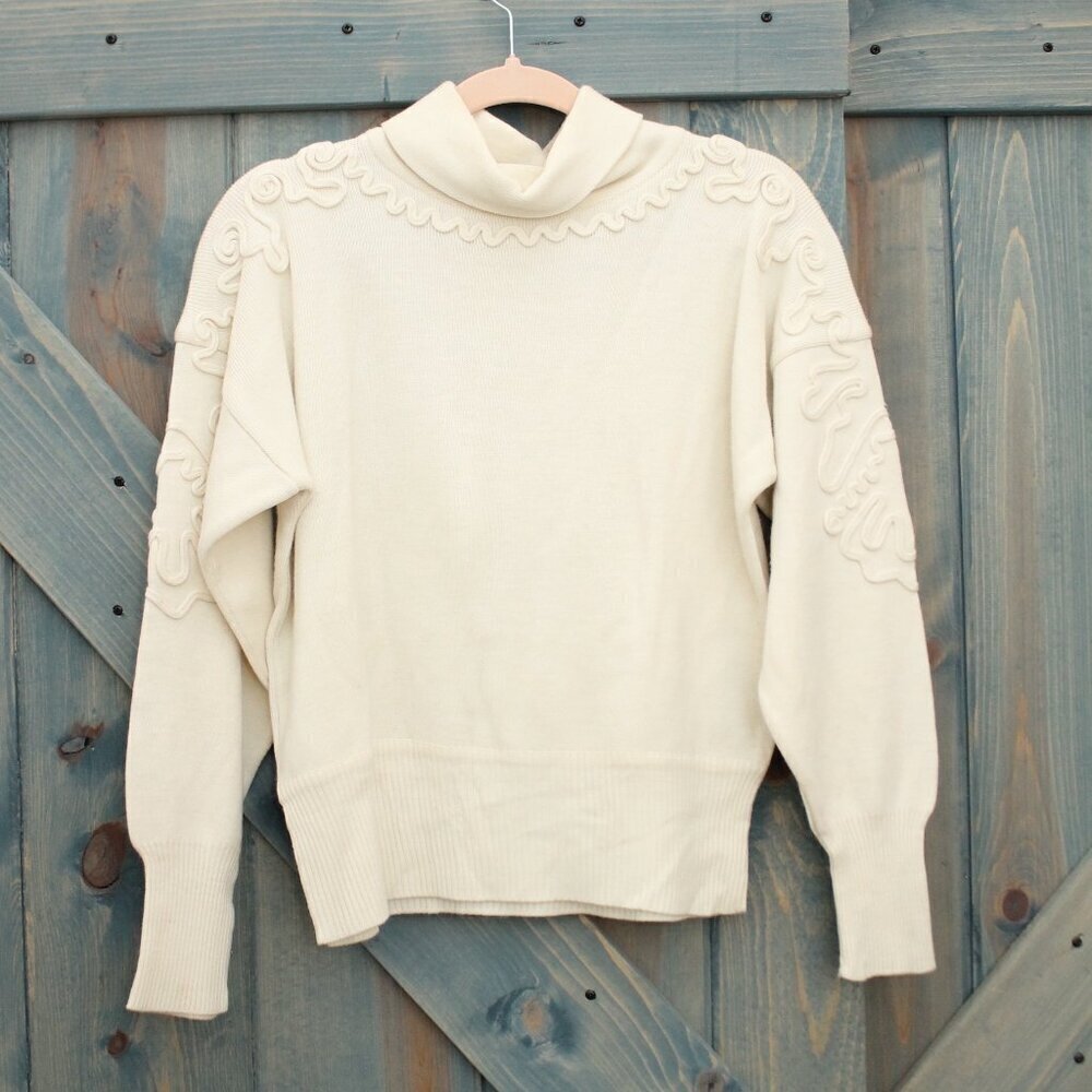 Ivory Cream 80s Vintage Sweater Wool Vintage Meister Brand Small Applique Detail